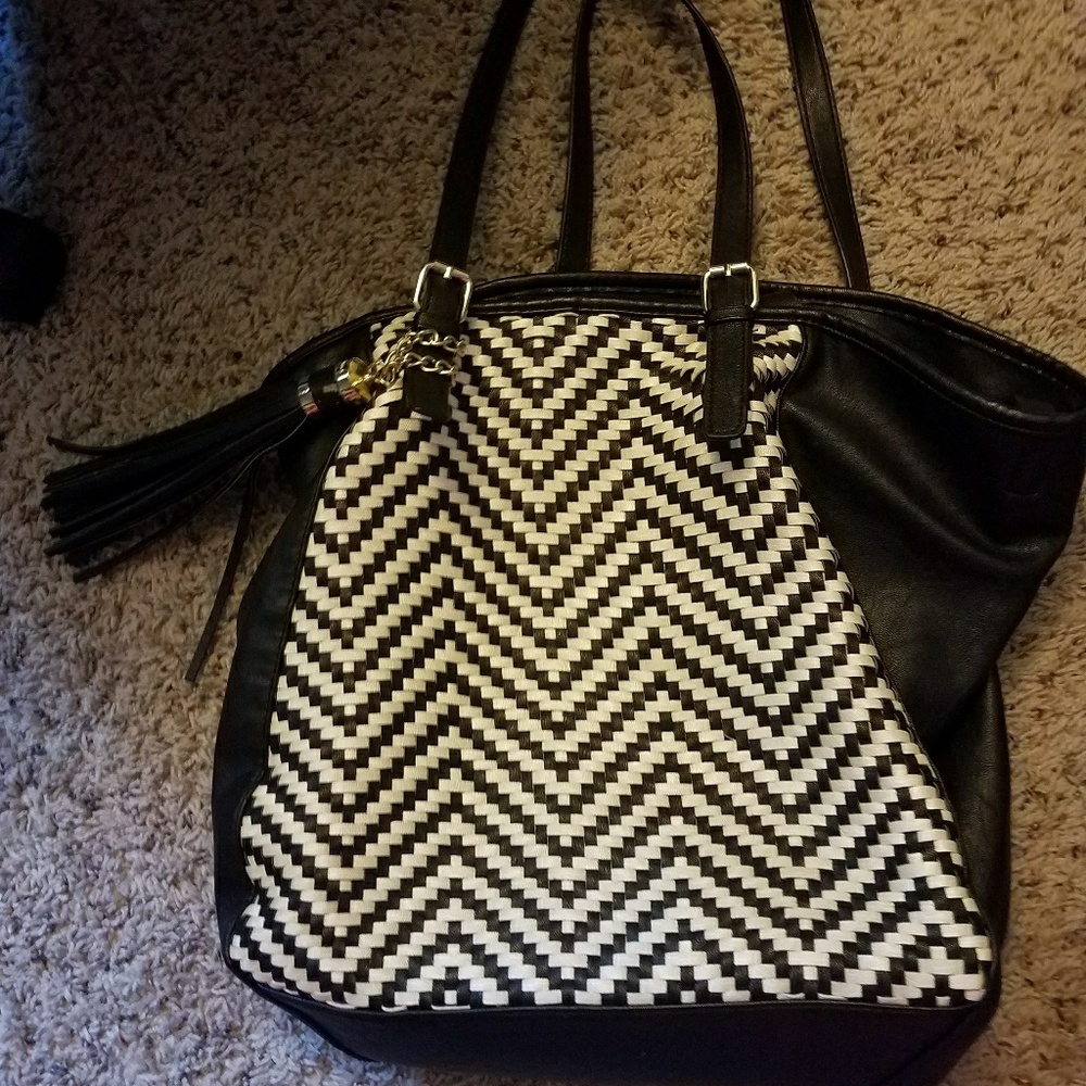 Big Buddha black and white tote